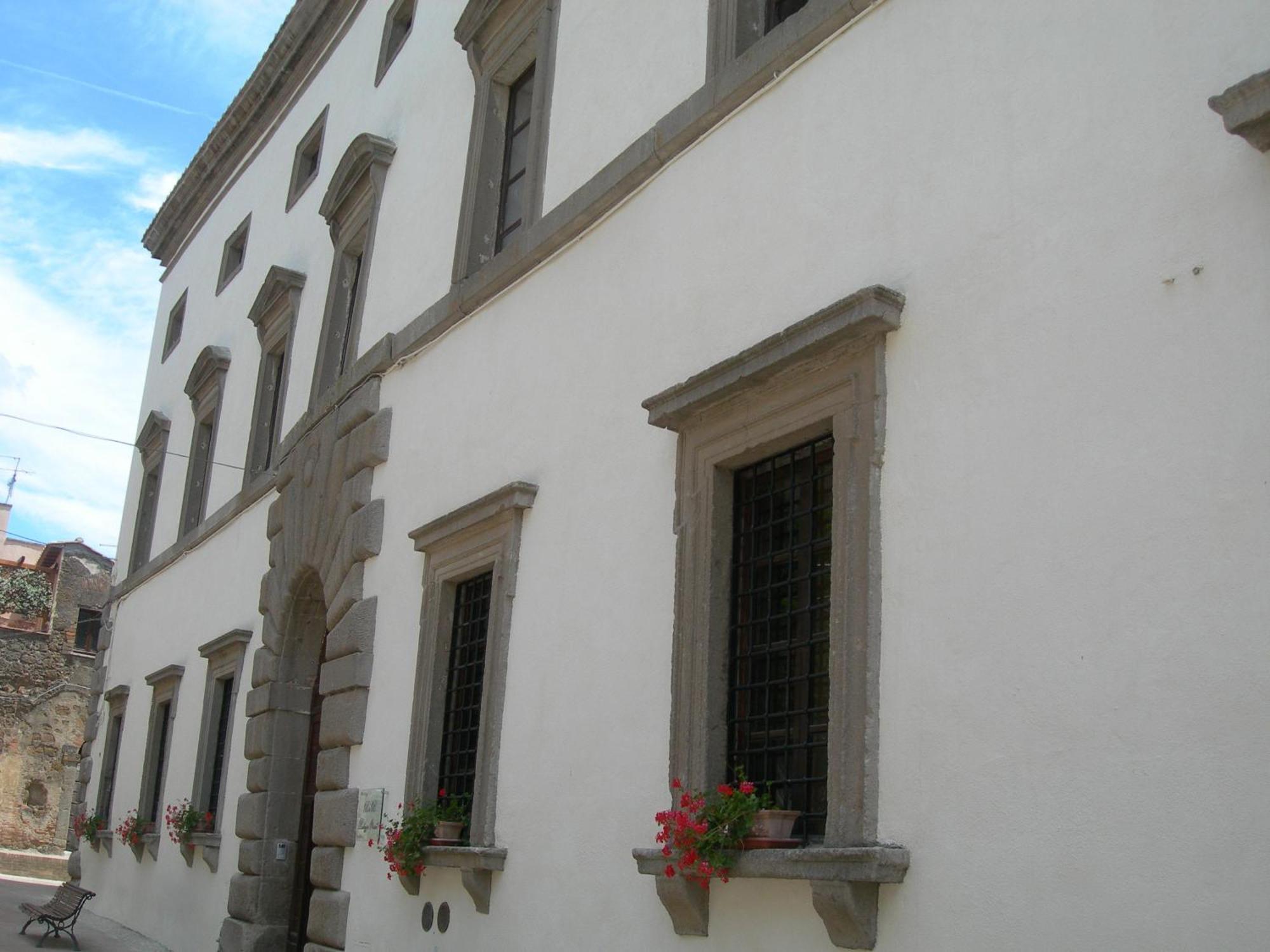 Palazzo Orsini Bed & Breakfast โบมาร์โซ ภายนอก รูปภาพ
